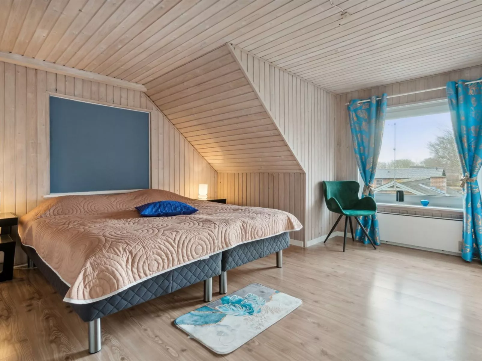 "Elara" - 300m from the sea-Inside