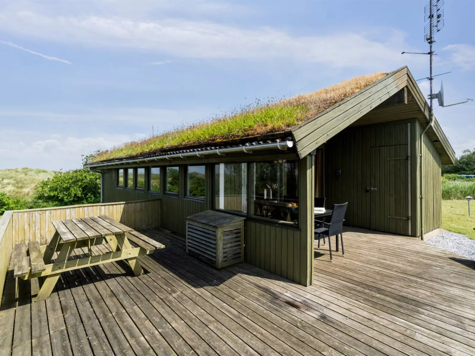 "Hunlef" - 1.7km from the sea-Outside