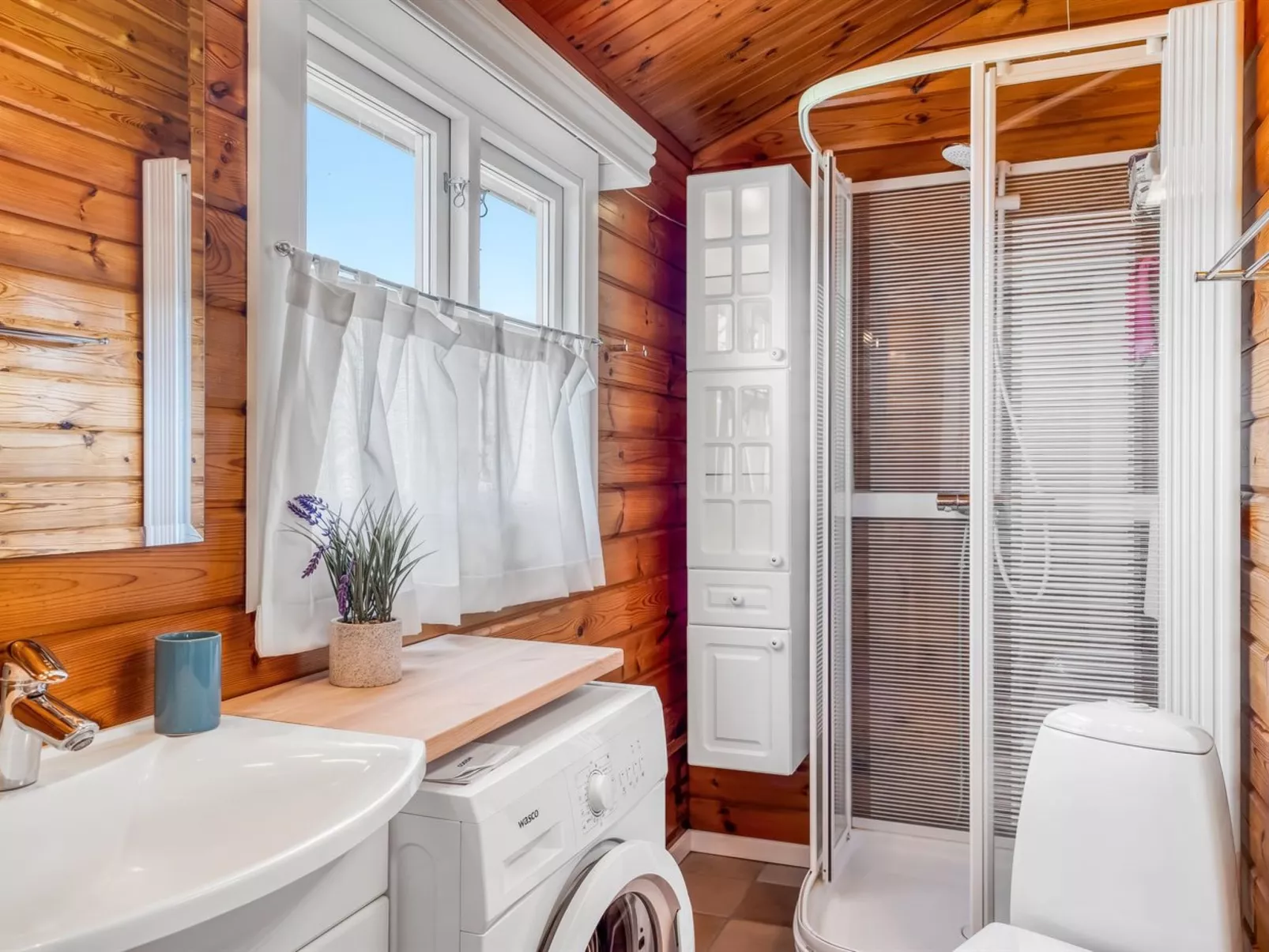 "Patti" - 280m from the sea-Inside