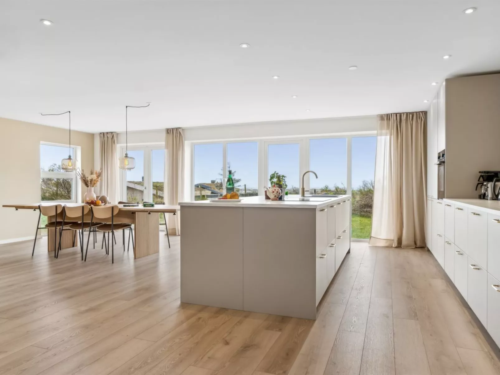 "Ajvi" - 900m from the sea-Inside