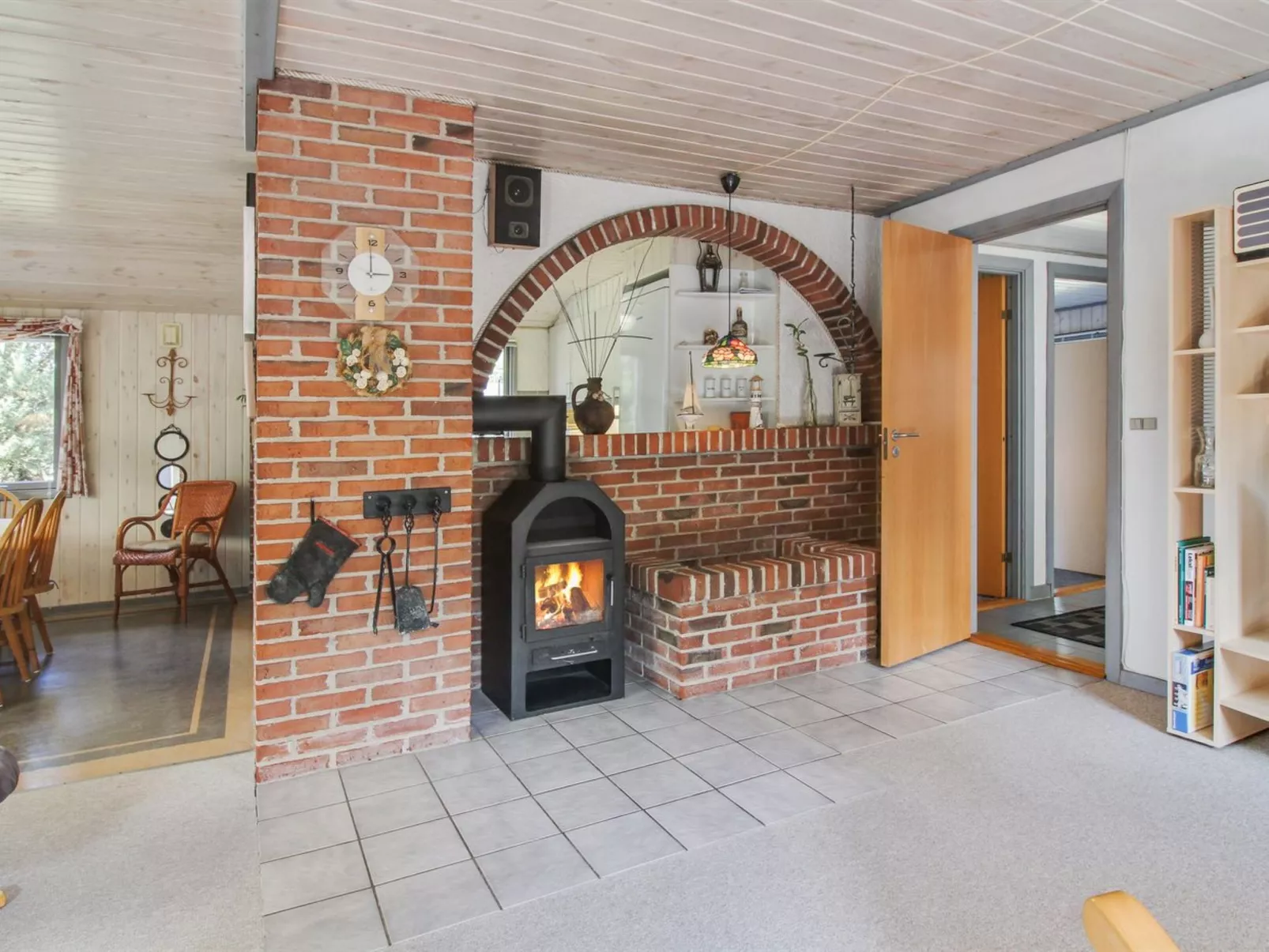 "Tala" - 4km from the sea-Drinnen