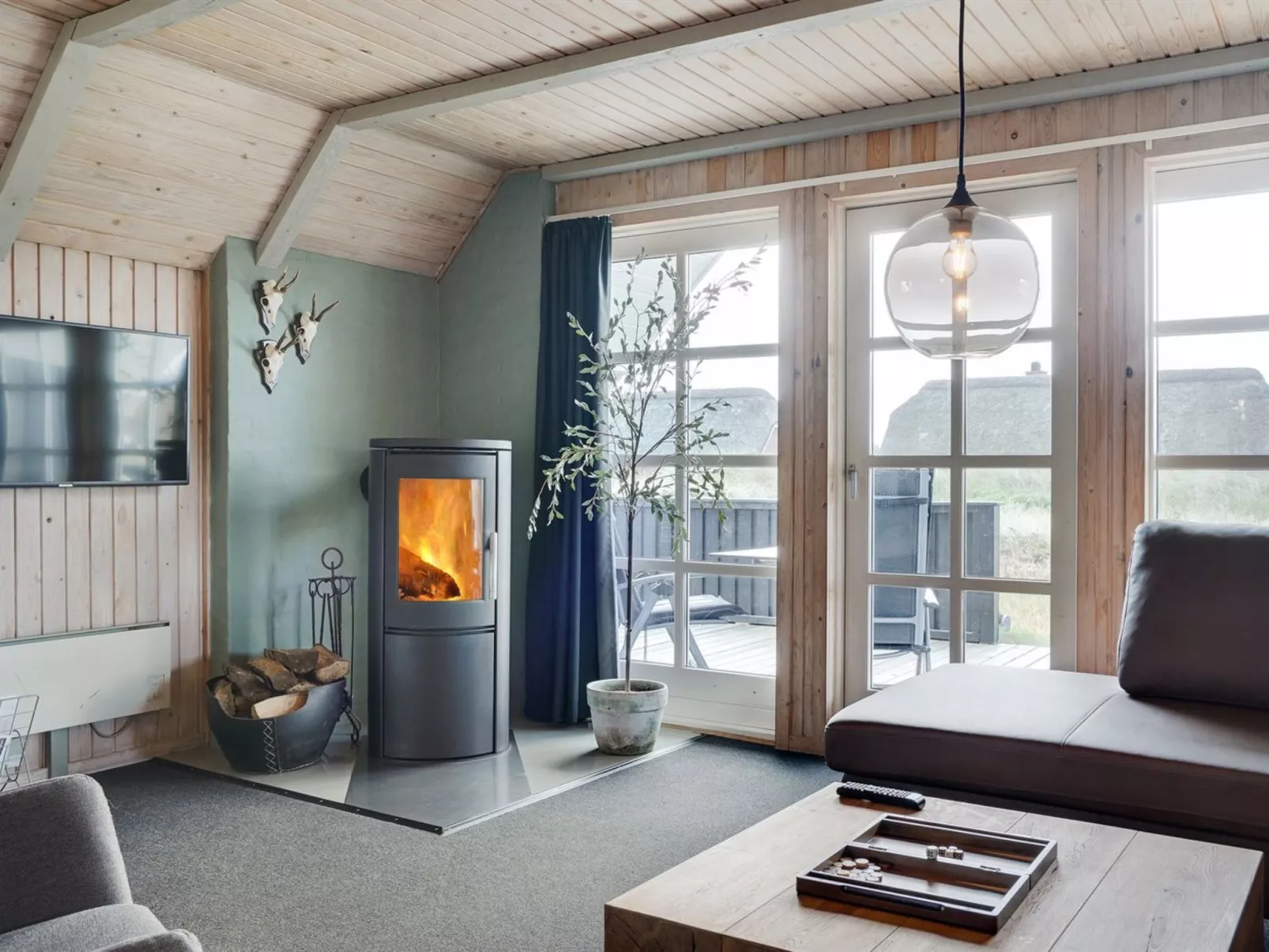 "Kajin" - 200m from the sea-Drinnen