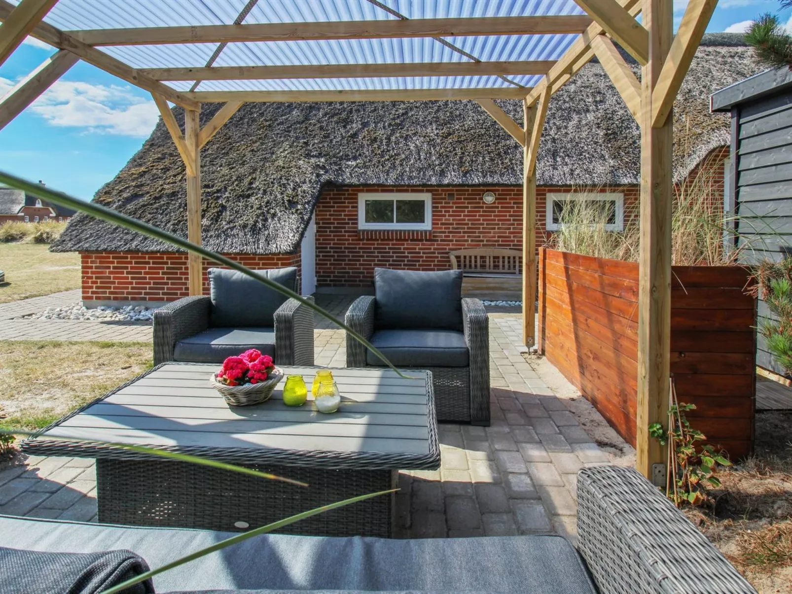 "Viana" - 100m from the sea-Outside