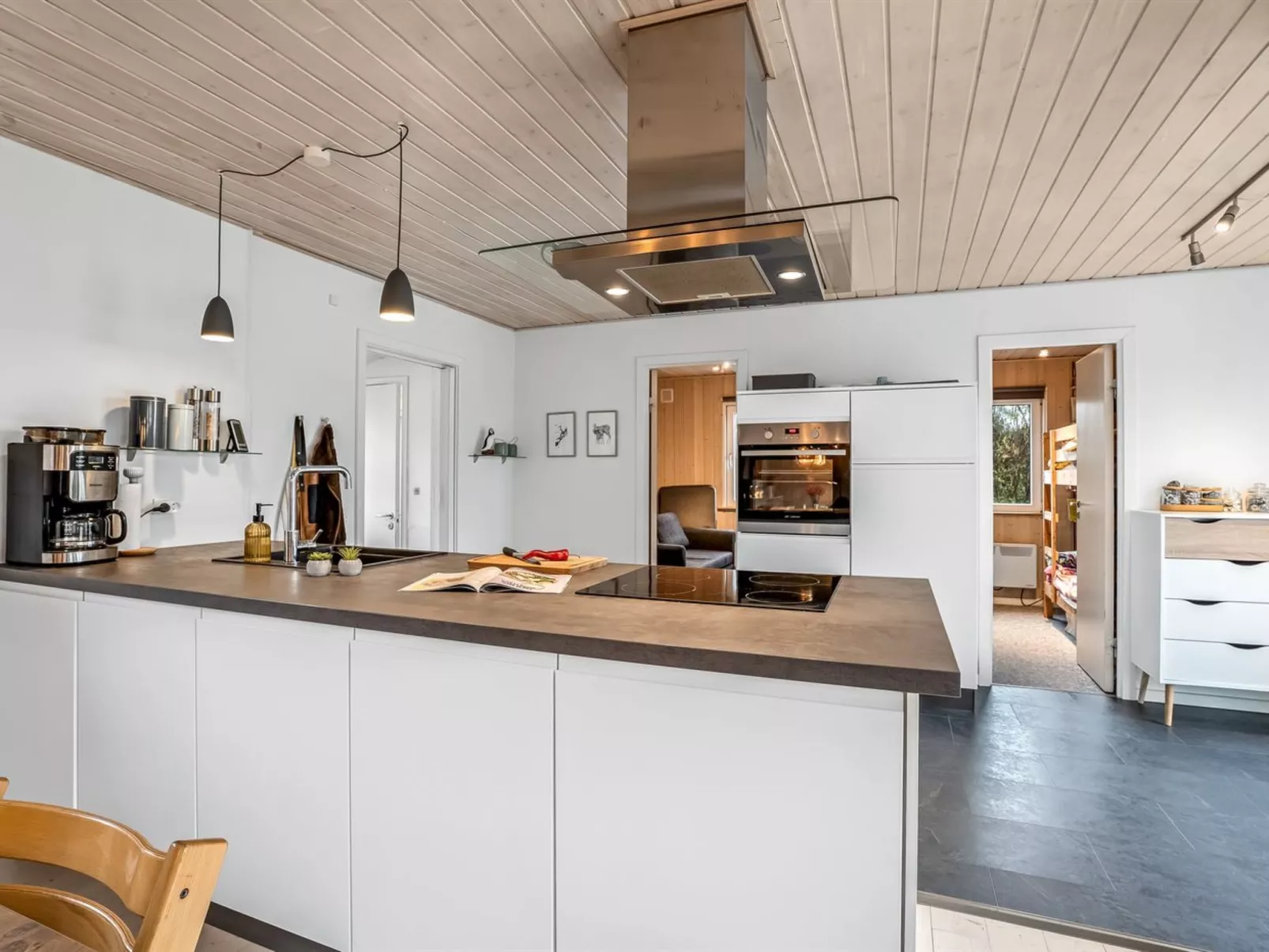 "Mira" - 500m from the sea-Drinnen