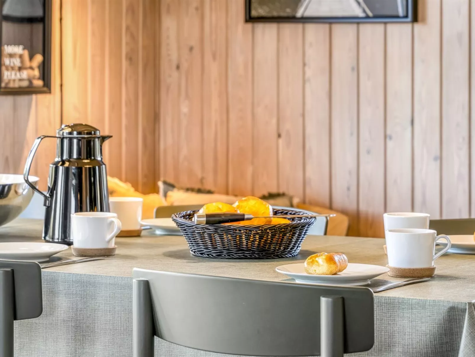 "Ofrath" - 350m to the fjord-Drinnen