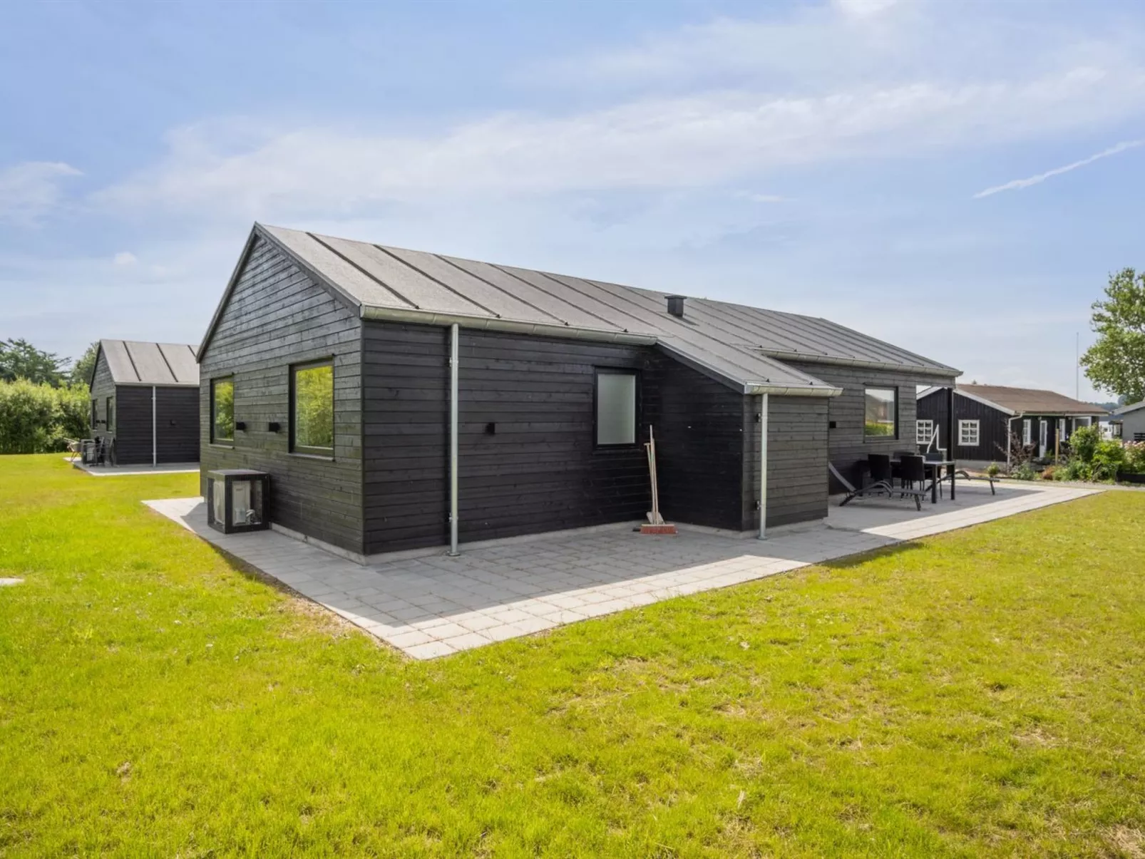 "Henryk" - 75m from the sea-Draußen