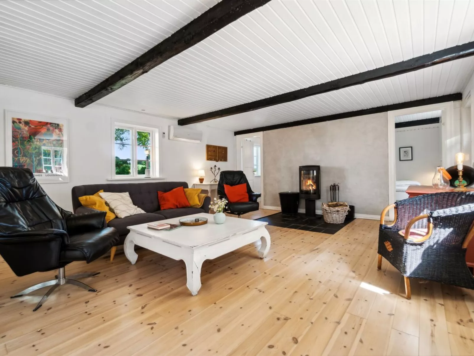 "Héléne" - 2.4km from the sea-Dedans