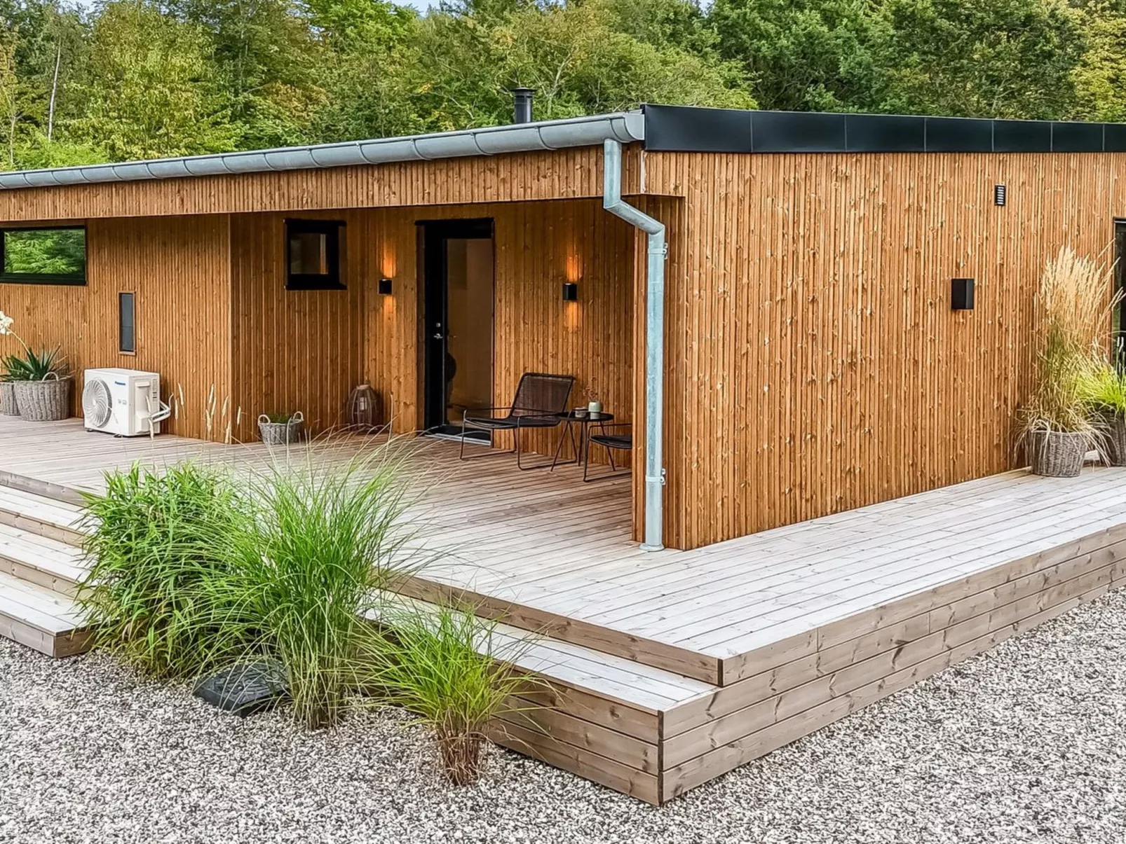 "Karlene" - 300m from the sea-Outside