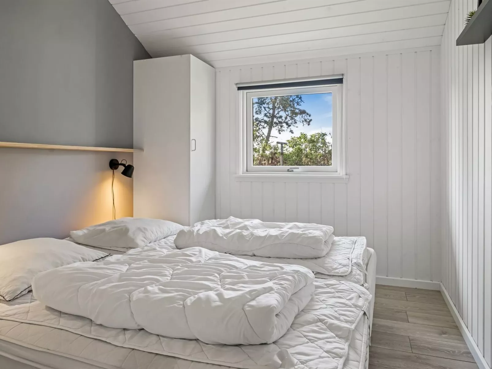 "Persa" -  from the sea-Dedans