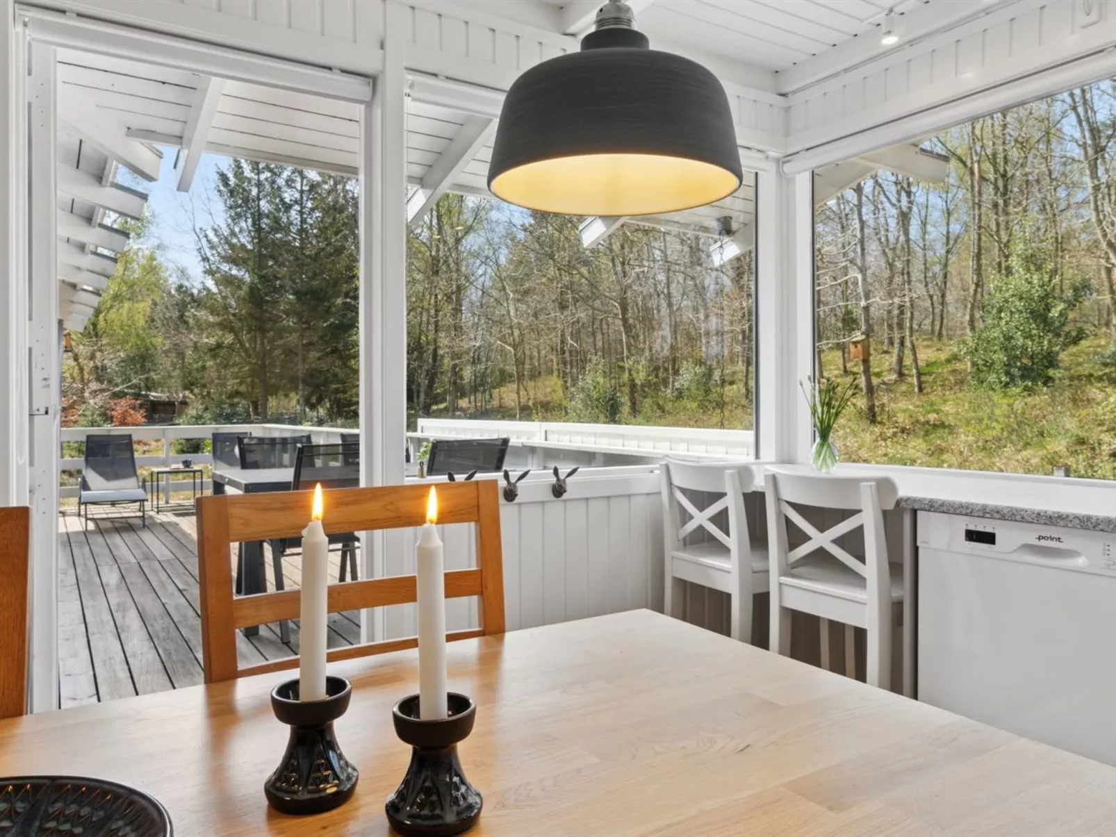 "Gjertrud" - 1km from the sea-Drinnen