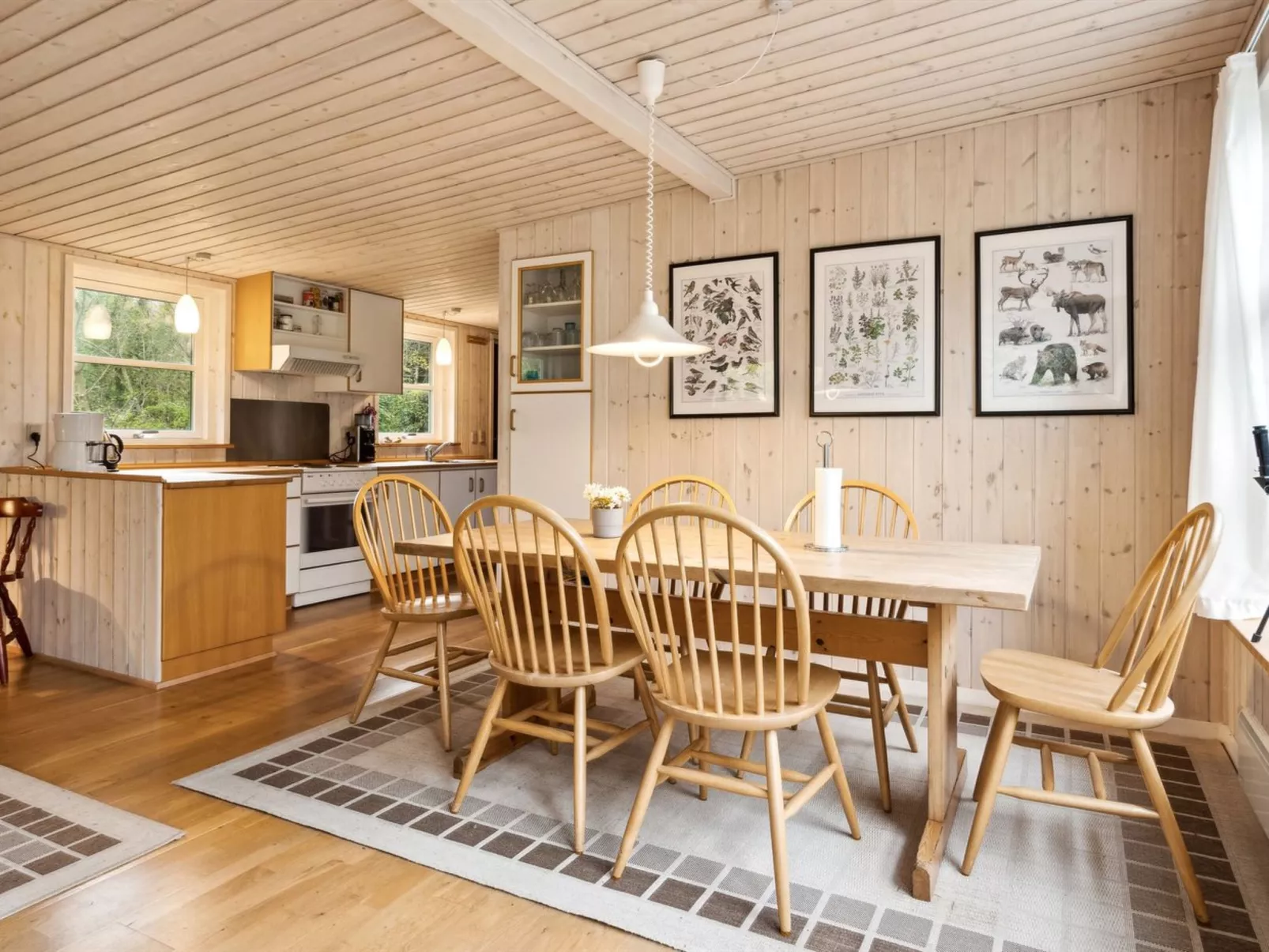 "Avni" - 300m from the sea-Inside