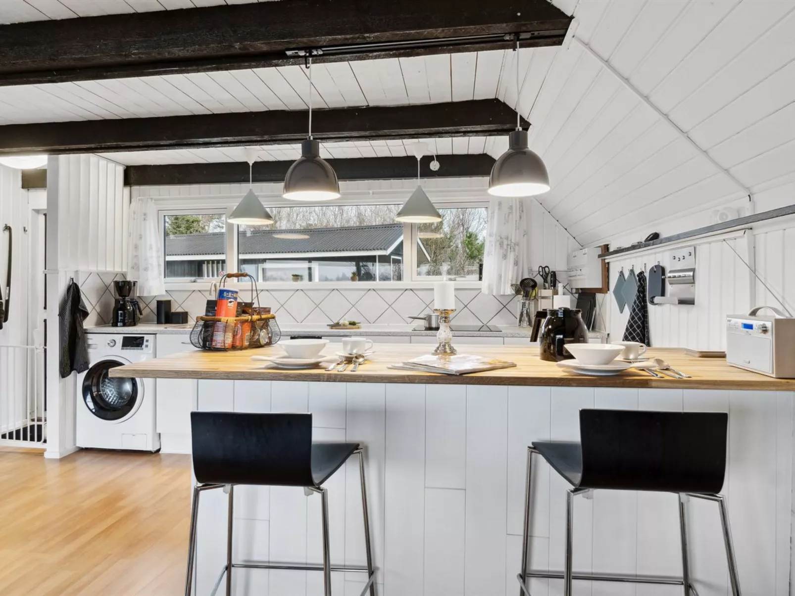 "Jace" - 900m from the sea-Dedans