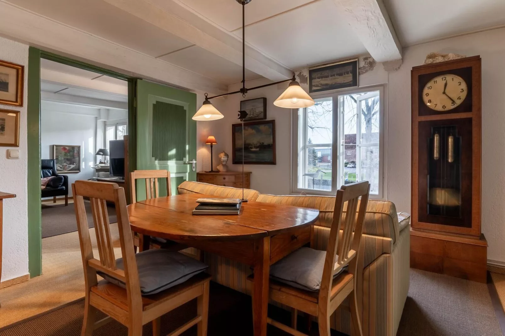 Ferienwohnung HafenPeerle-Dining room
