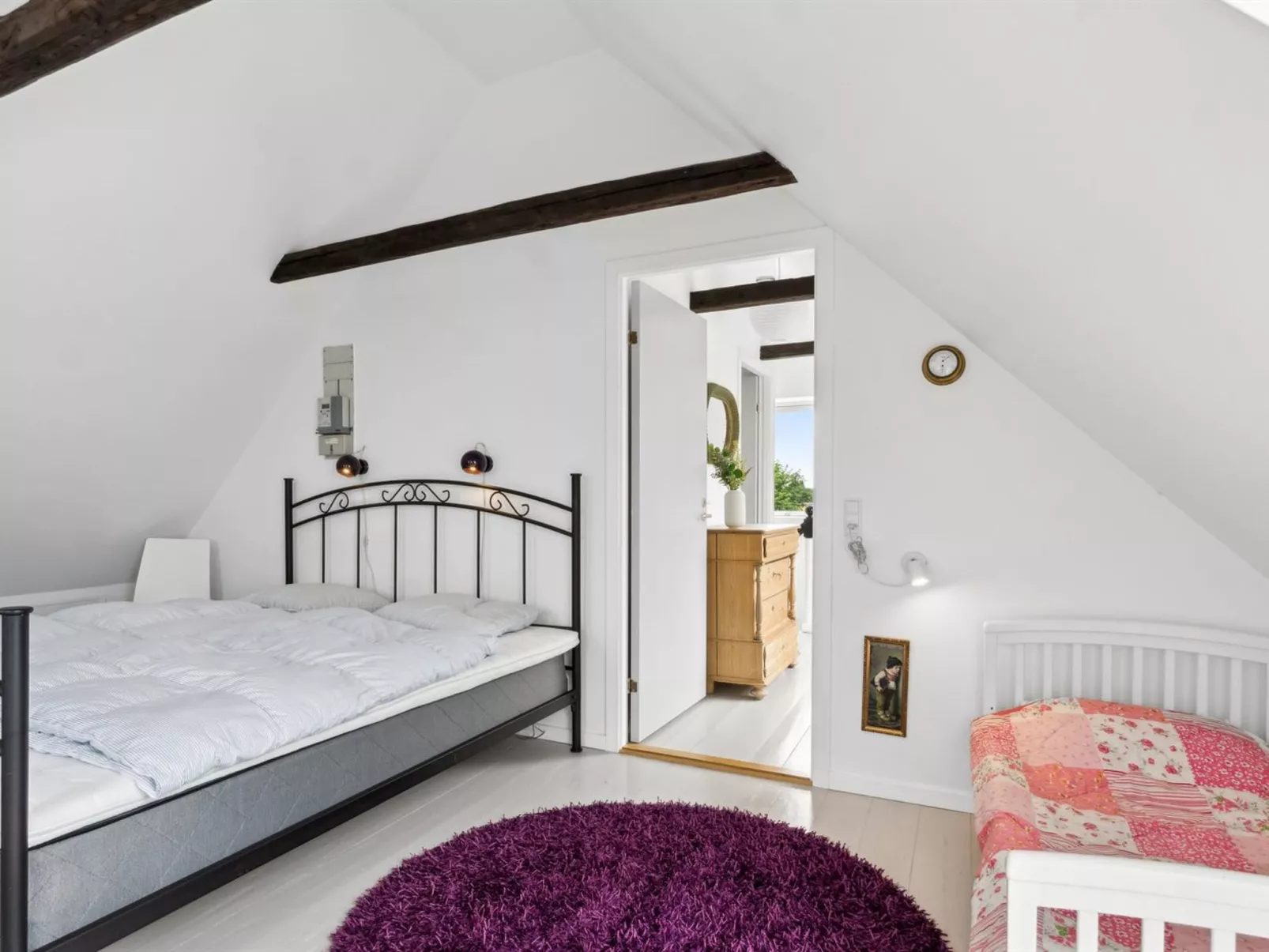 "Keyla" - 2.3km from the sea-Inside