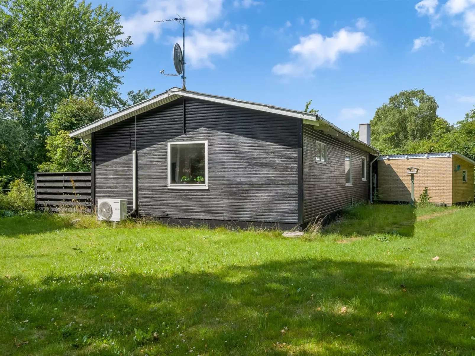 "France" - 5km from the sea-Draußen