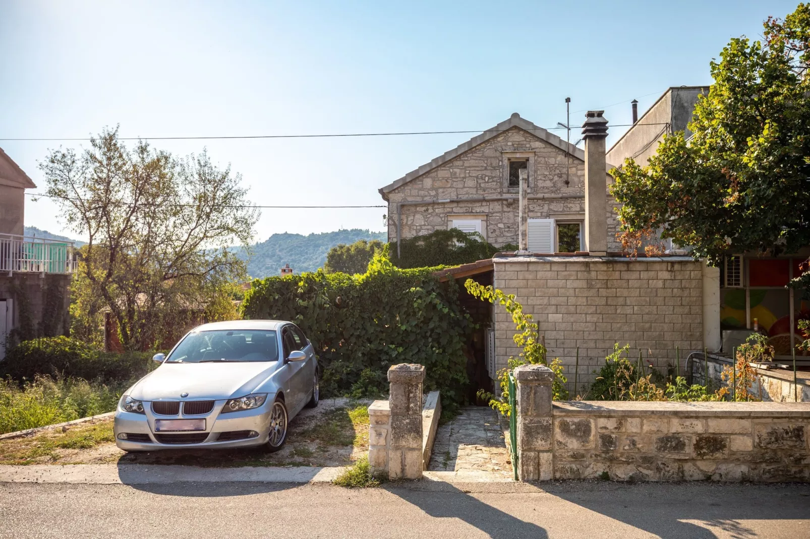 Stone House Harmony -Studio Apartment with Patio and Garden View ( 2 )-Im Freien