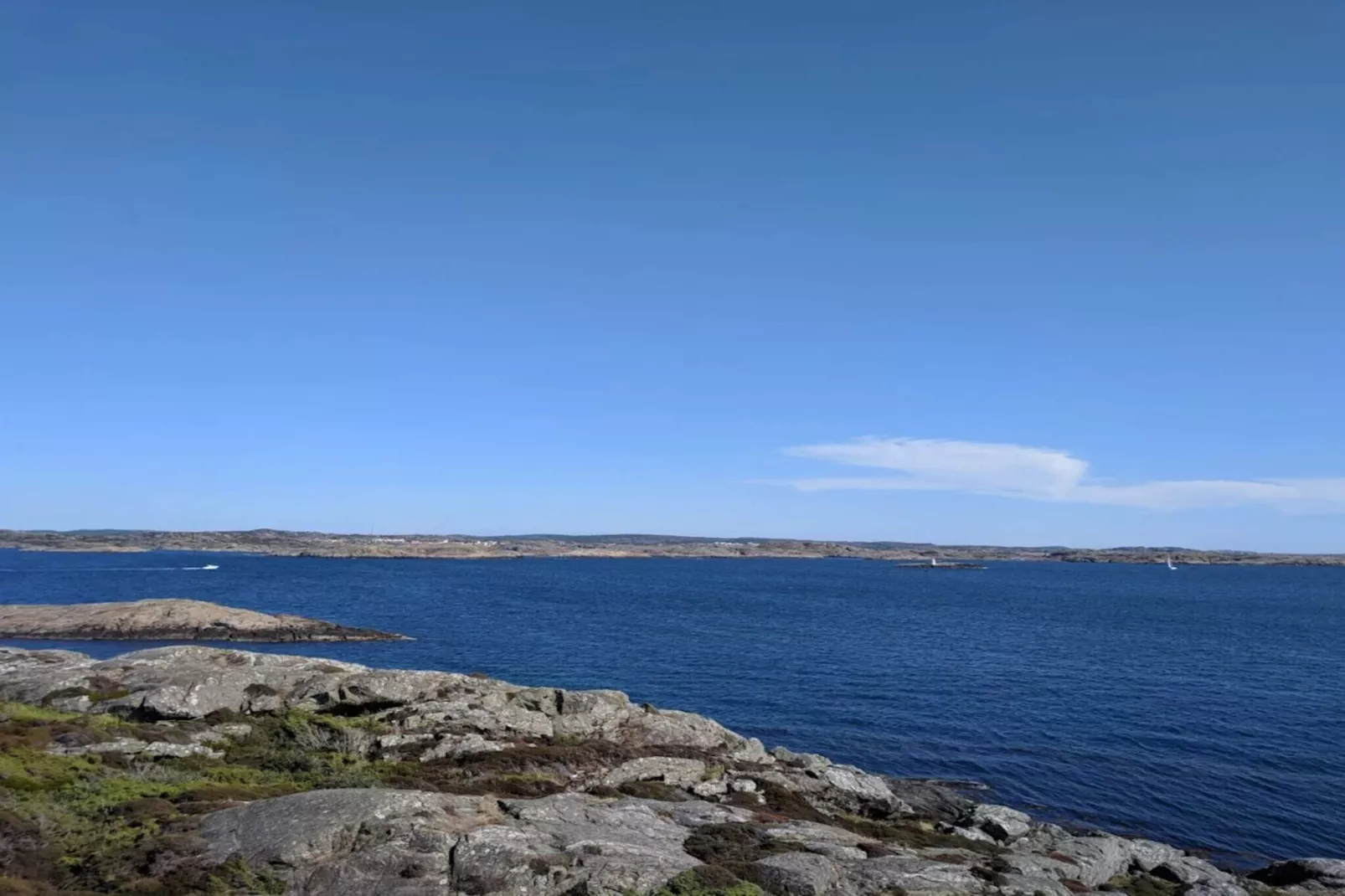 4 etoiles maison de vacances a KYRKESUND-Vue sur l'eau