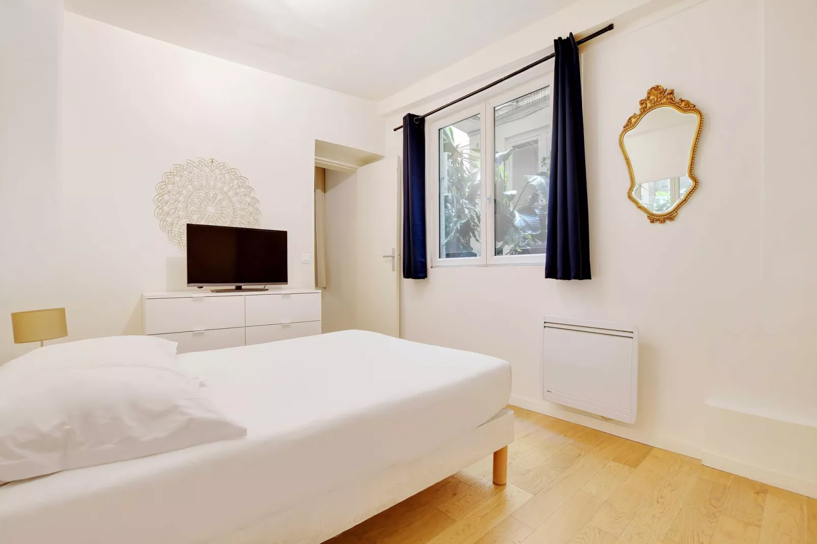 RP-28-TRUANDERIE-Chambre