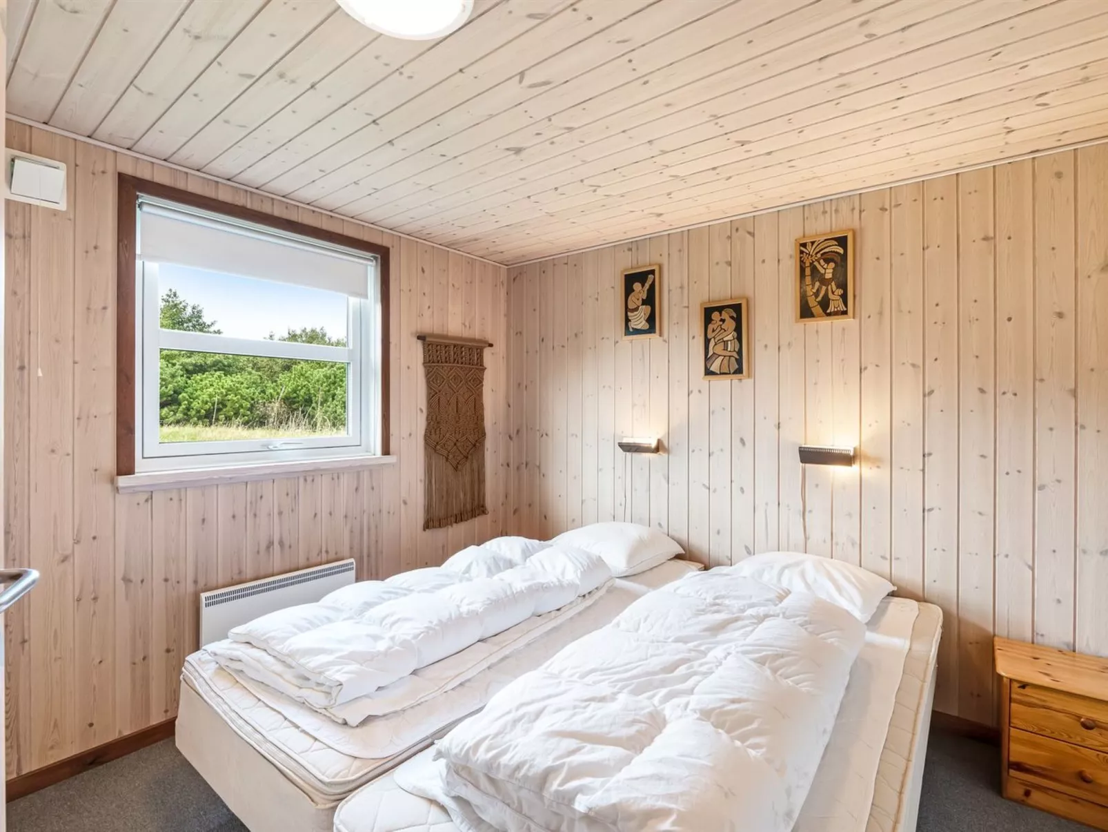 "Thorger" - 550m from the sea-Inside