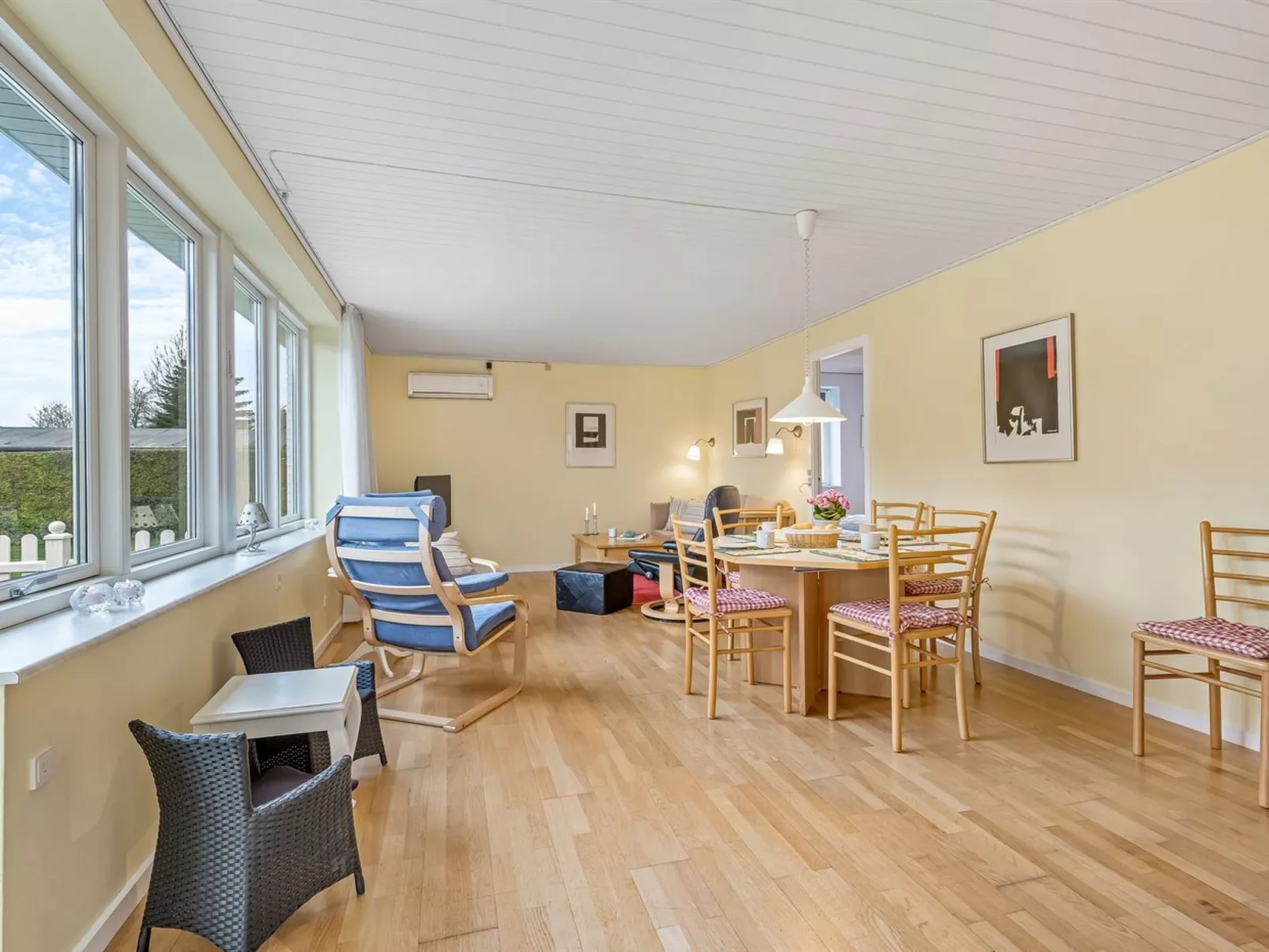 "Johanna" - 400m from the sea-Inside