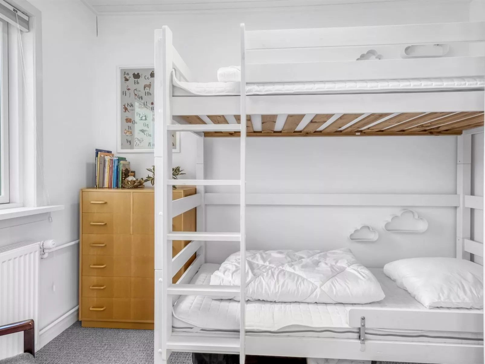 "Julie" - 700m from the sea-Inside