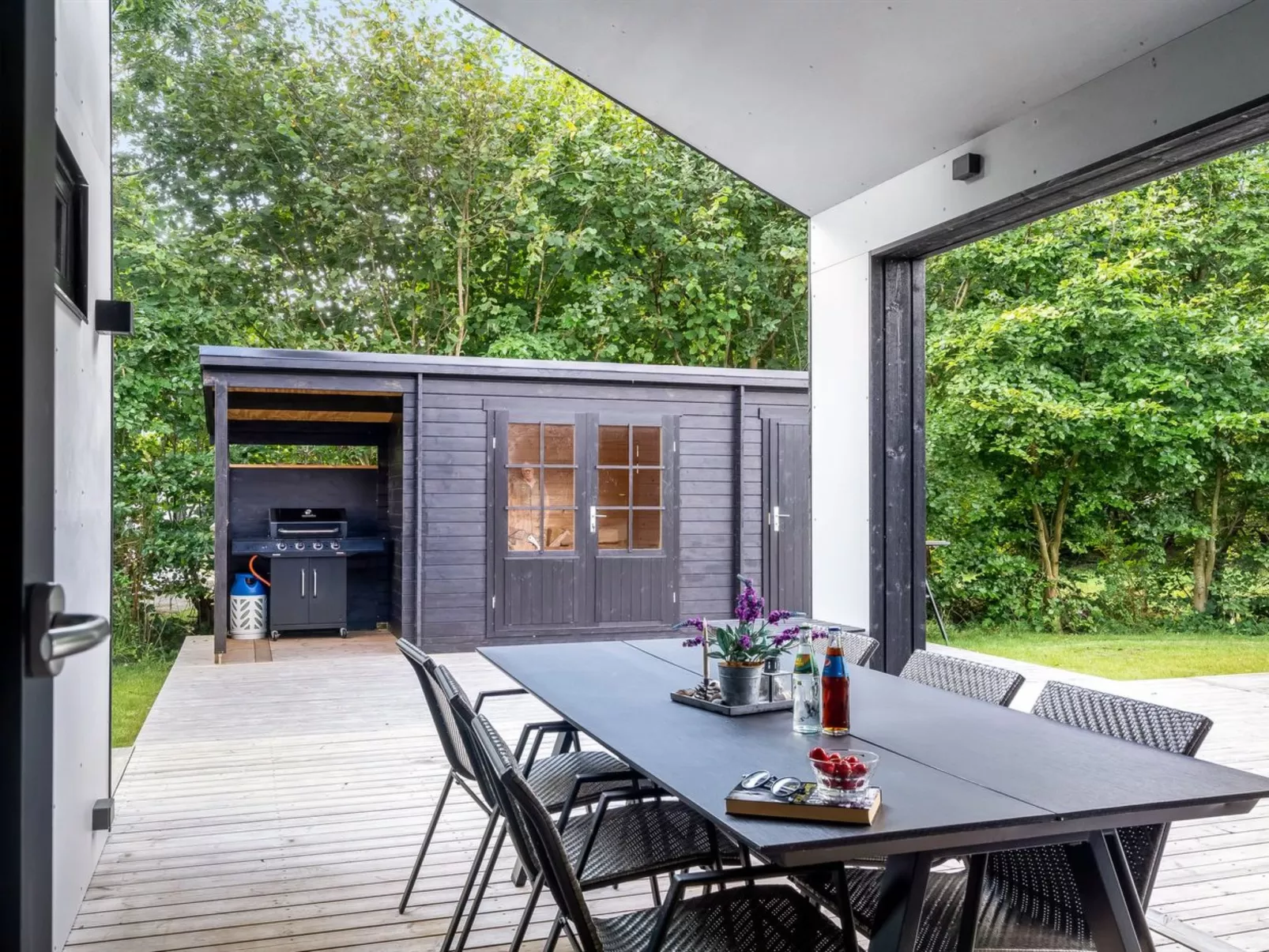 "Jahn" - 250m to the fjord-Draußen