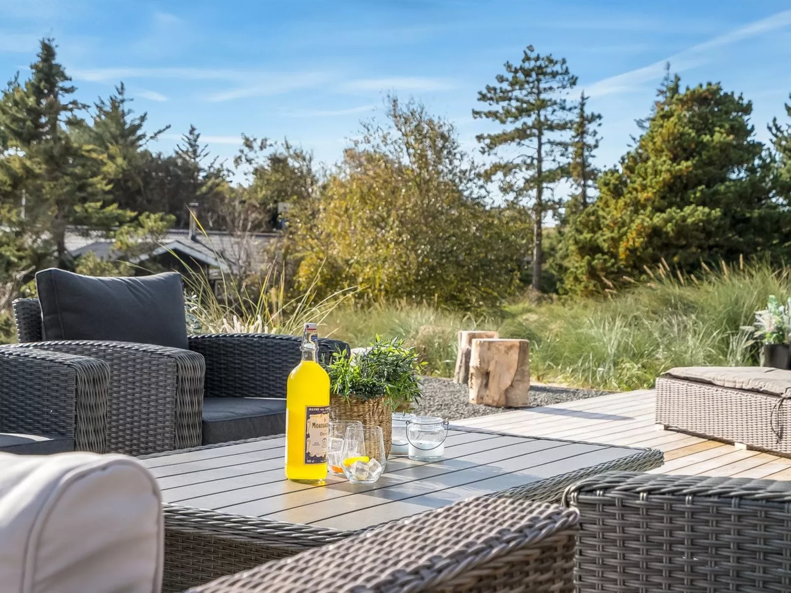 "Helga" - 900m from the sea-Outside