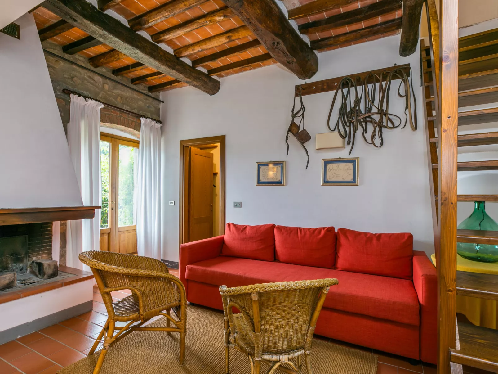 Podere Sondino / Apt. Le Stalle-Inside
