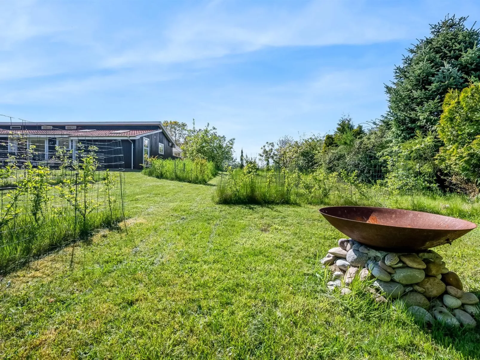 "Rik" - 2km from the sea-Outside