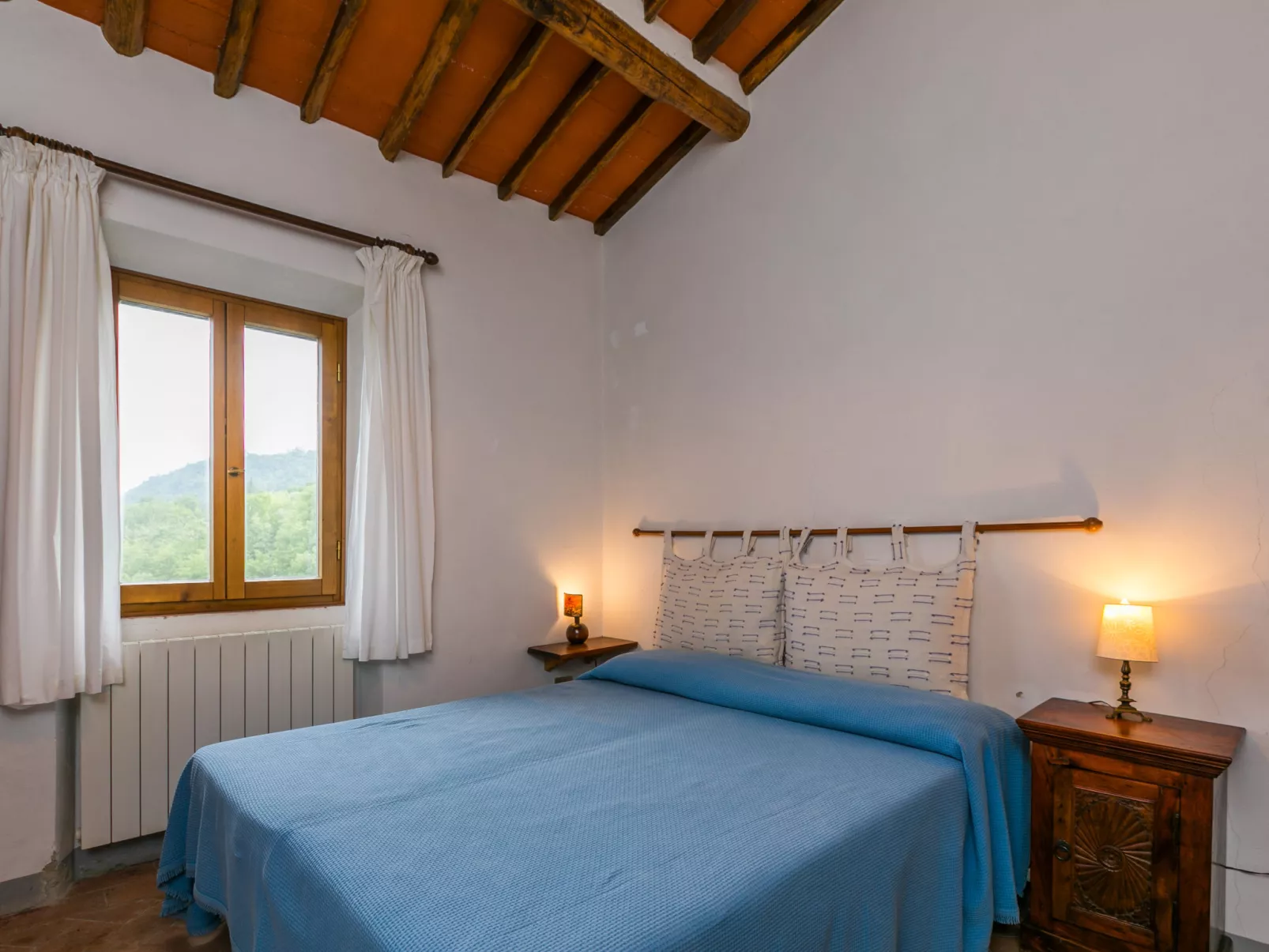 Podere Sondino / Apt. Le Stalle-Inside