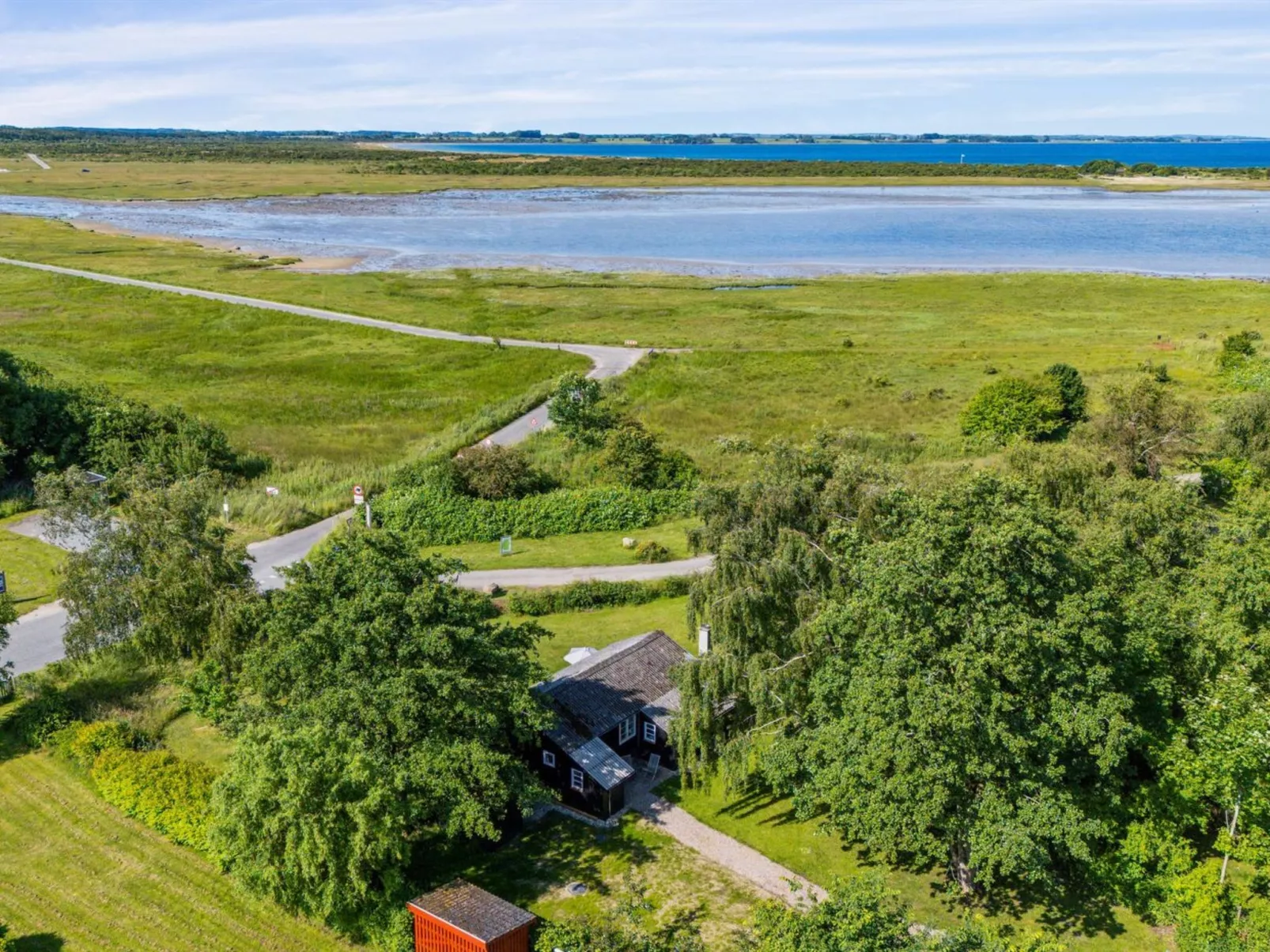 "Dufa" - 200m to the fjord-Outside