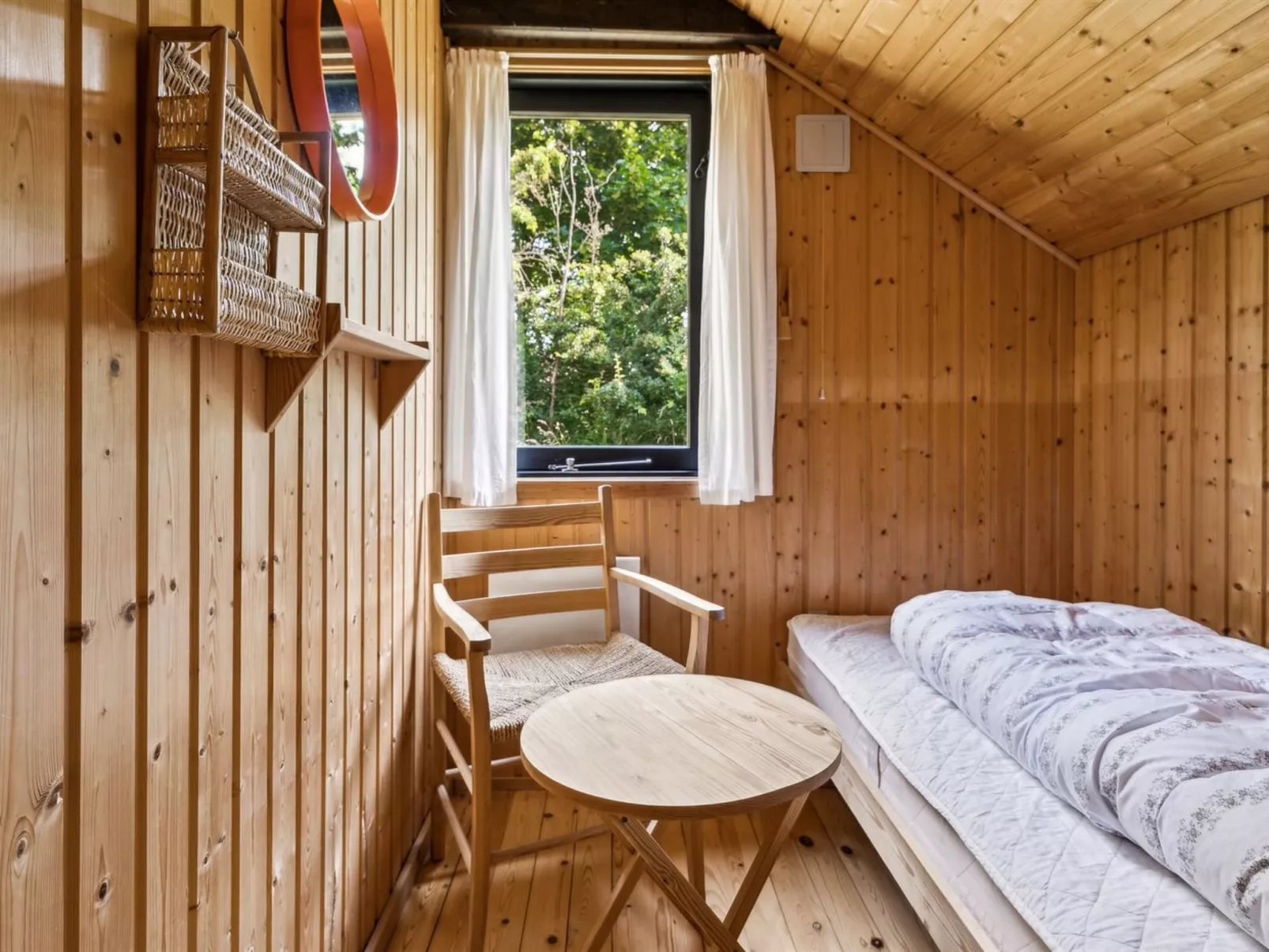 "Urban" - 140m from the sea-Inside