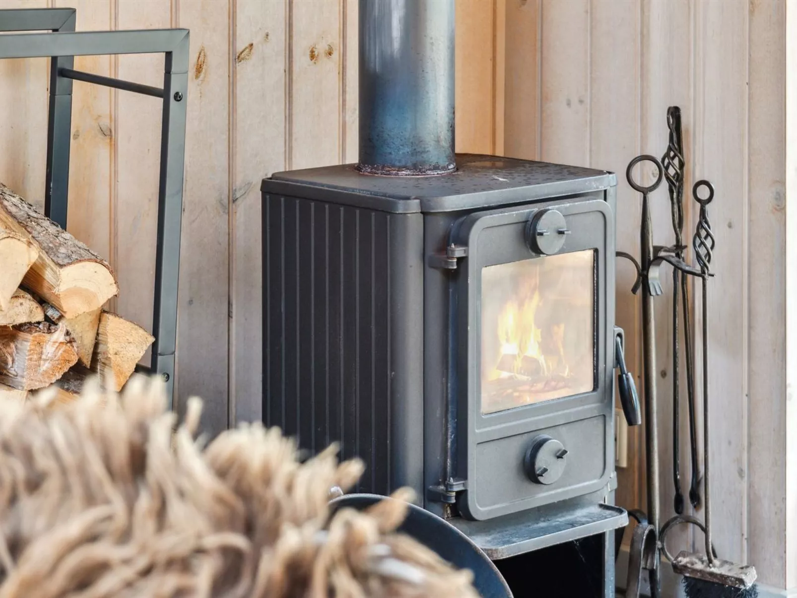 "Akule" - 6km from the sea-Dedans