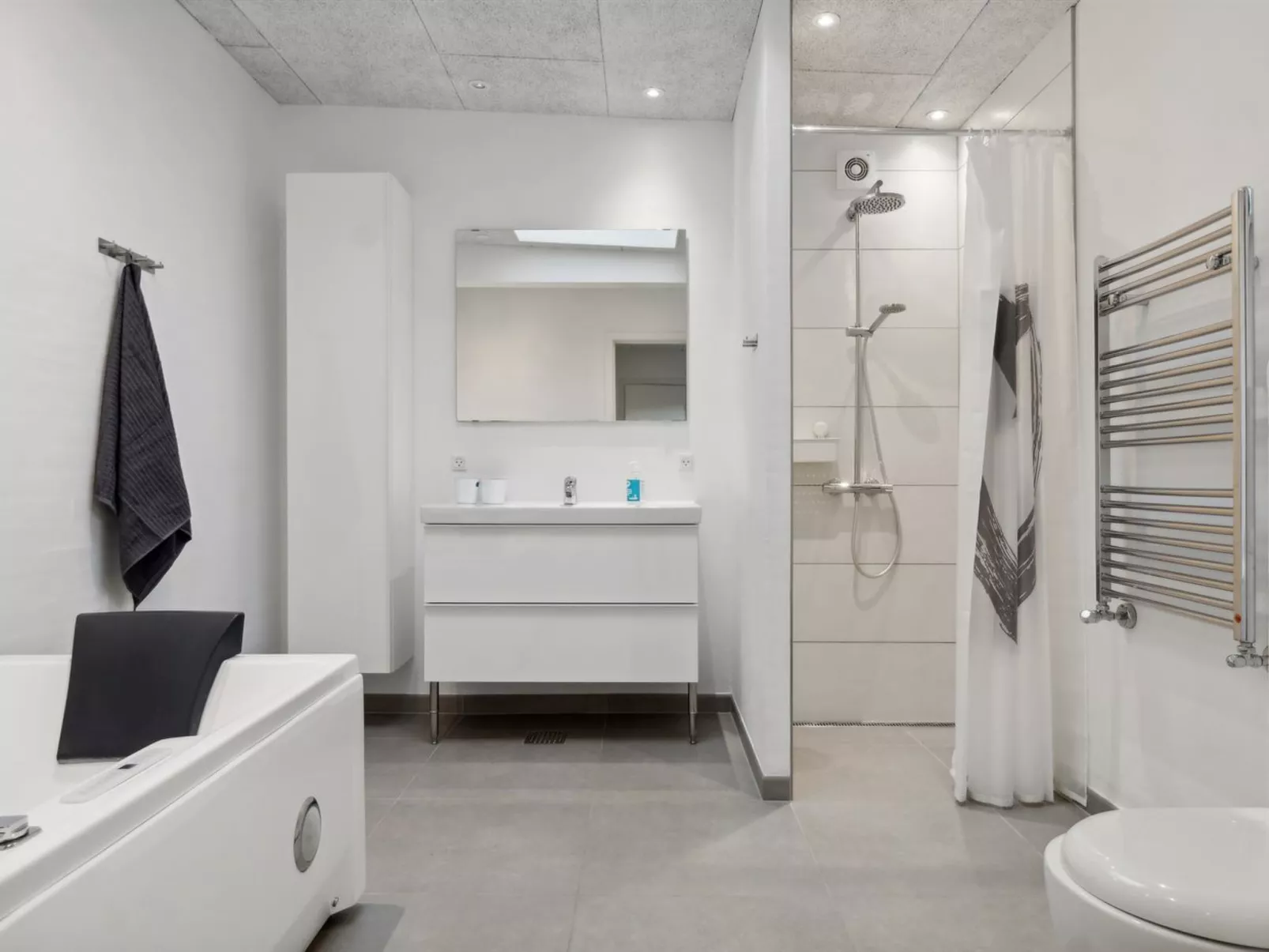 "Matilde" - 390m from the sea-Inside