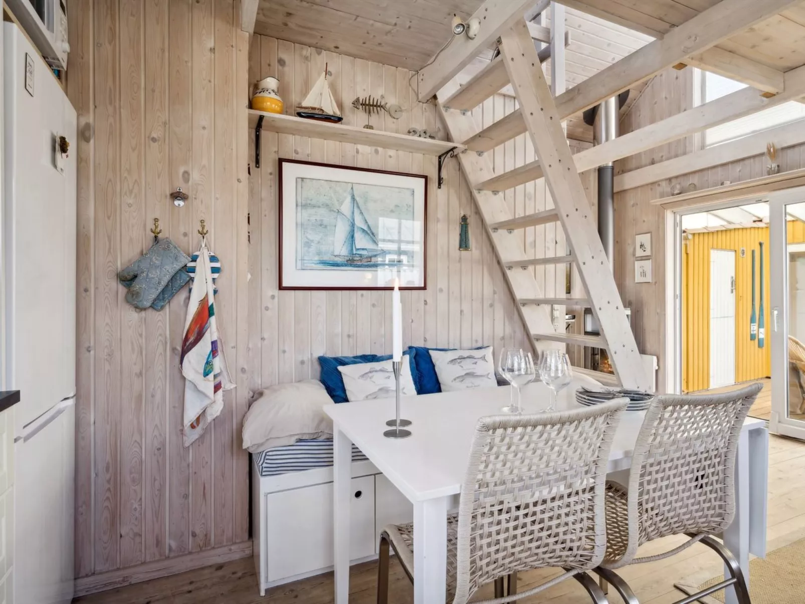 "Asgerd" - 20m from the sea-Dedans