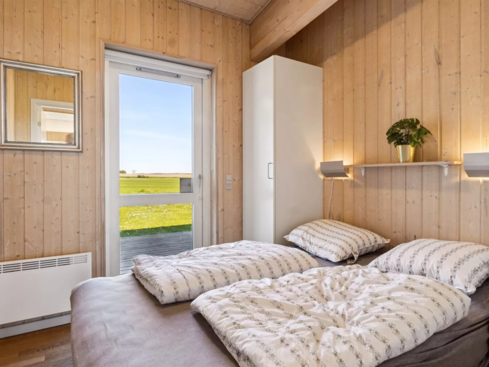 "Magga" - 520m from the sea-Inside