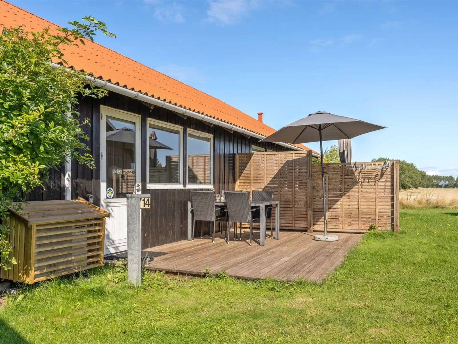 "Arise" - 700m from the sea-Draußen