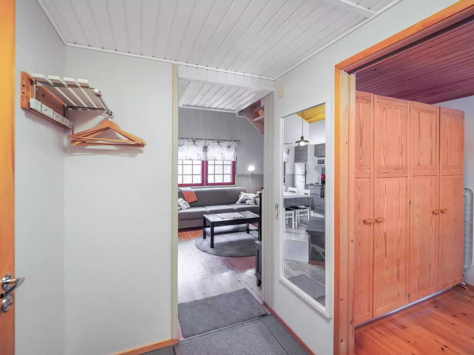 Immelkotsa 7 e-Dedans