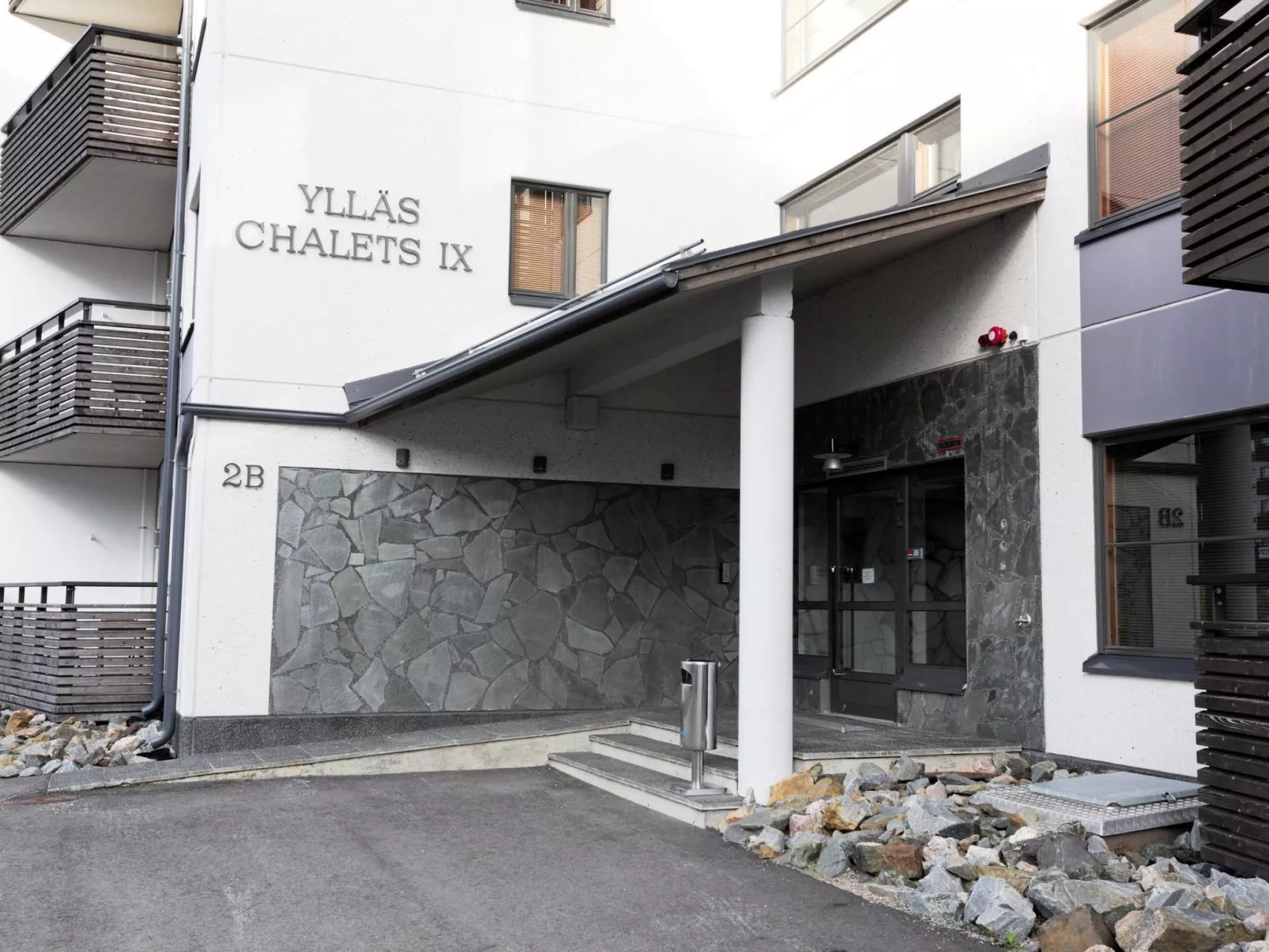 Nordic chalet 9506-Inside