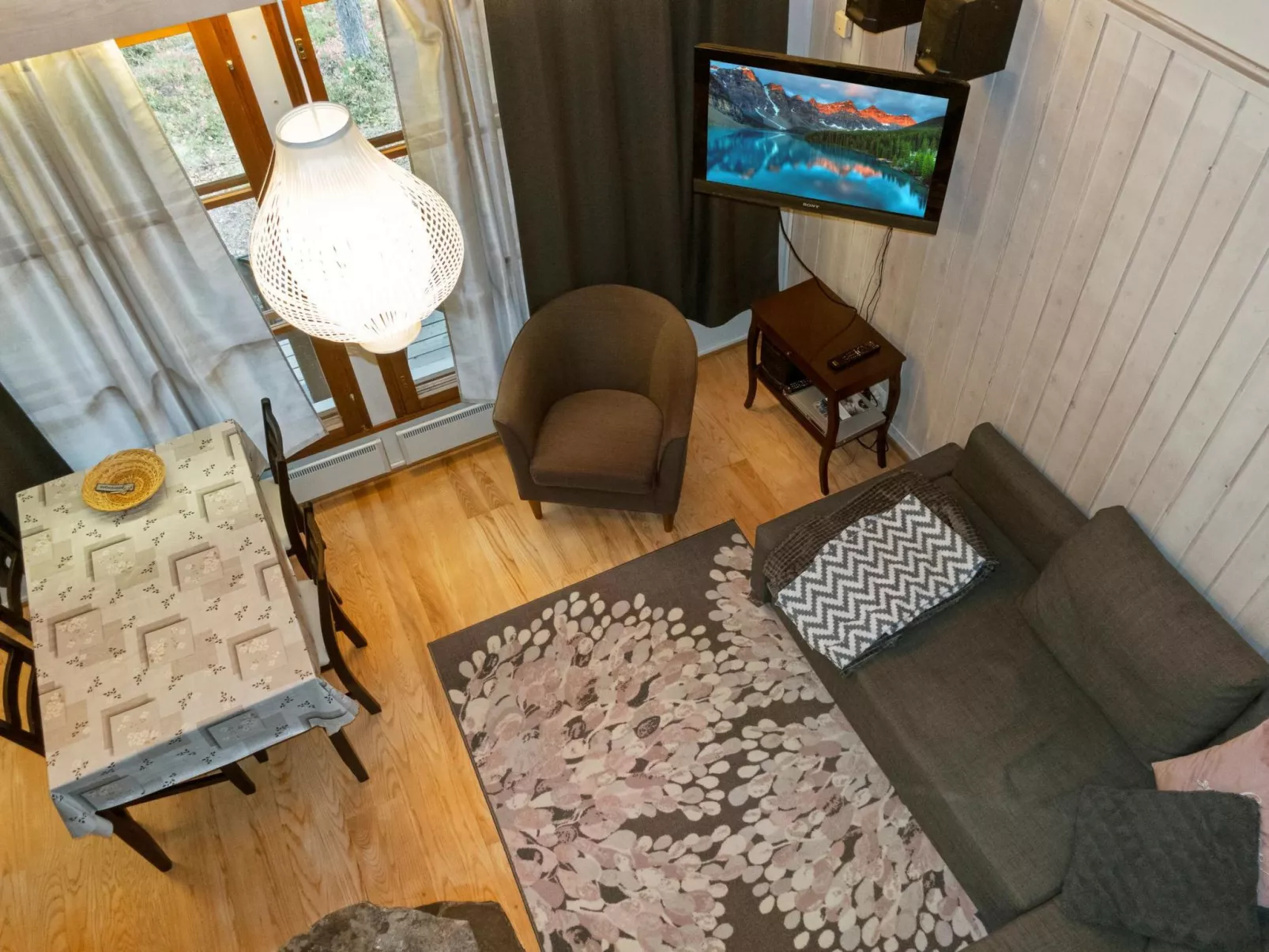 Riekonraito a1-Inside