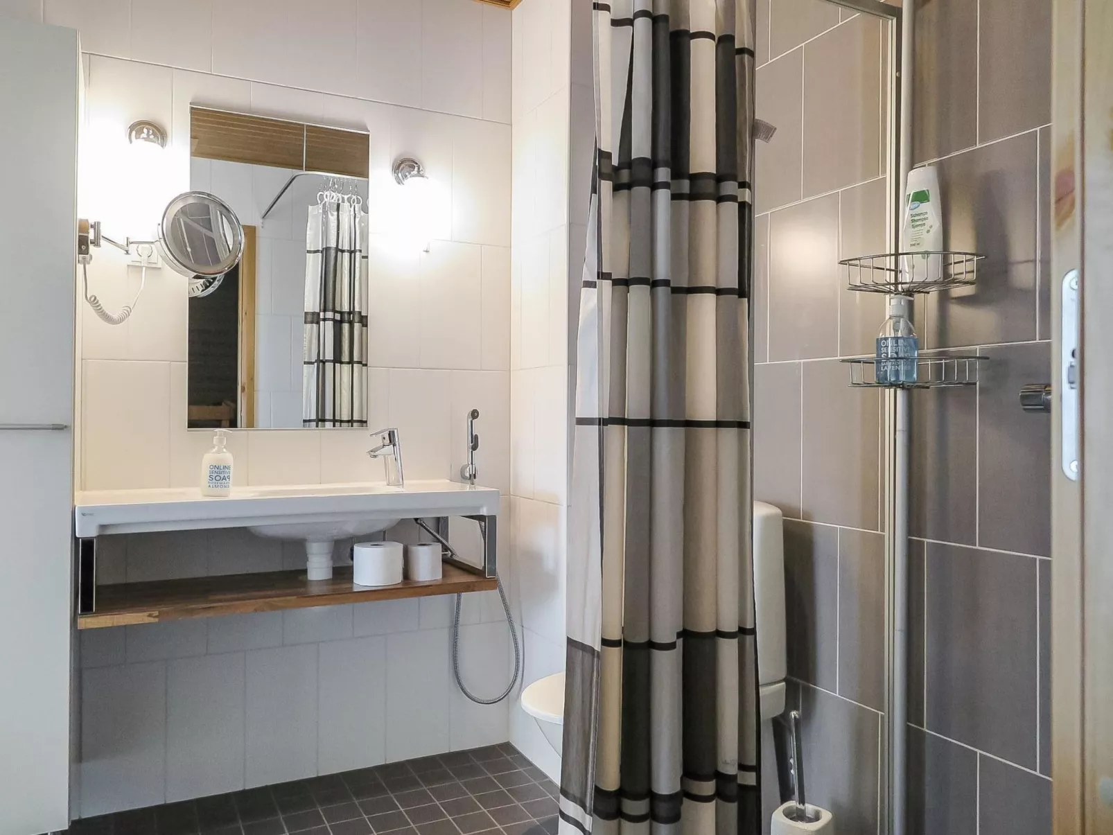 Kelotähti nice view-Drinnen