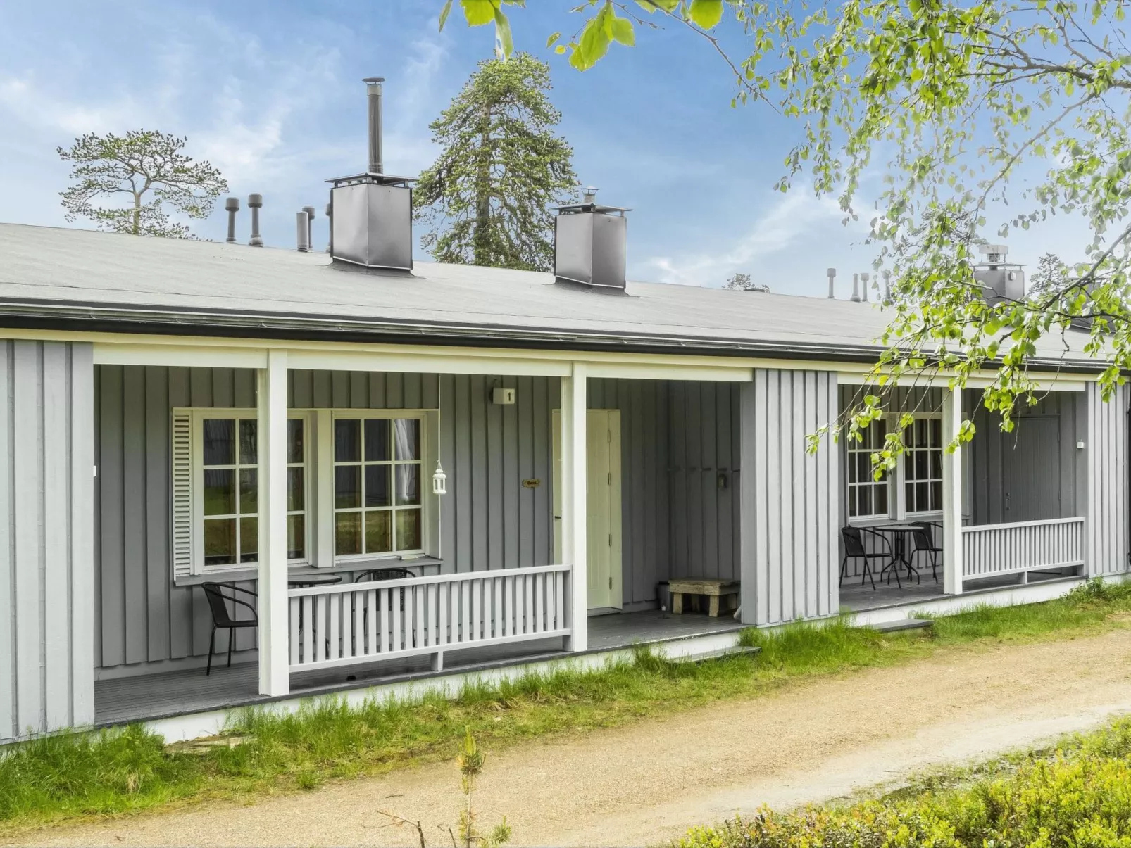 Saariseläntie 8 a 1-Drinnen