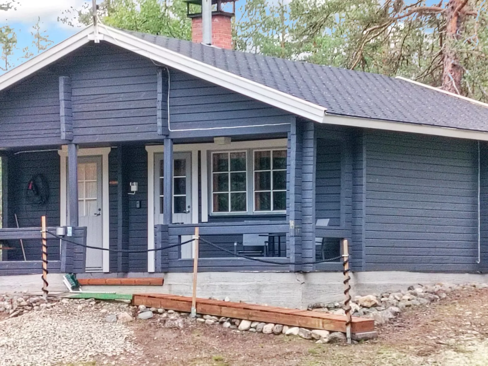 Tunturitupa kuolpuna-Inside