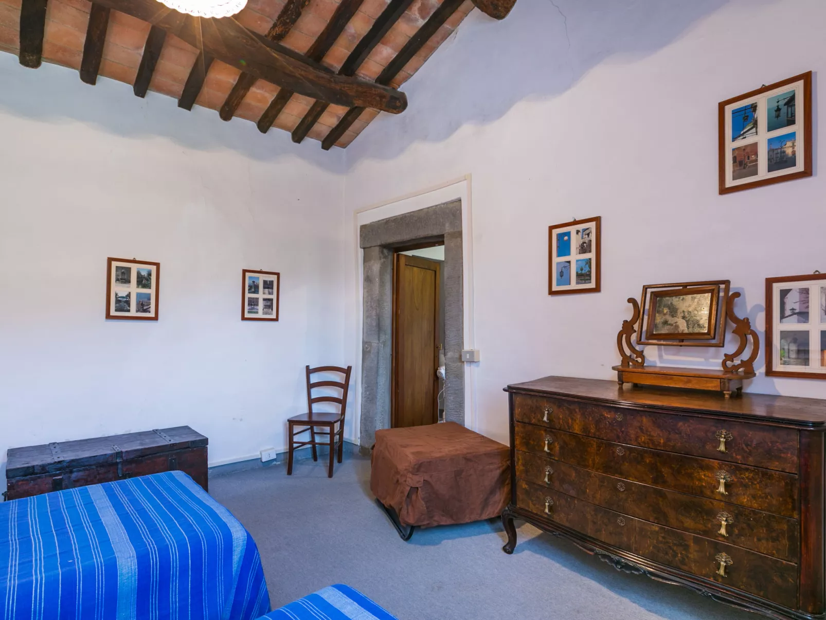 Podere Villa/Apt. Mezzo-Inside