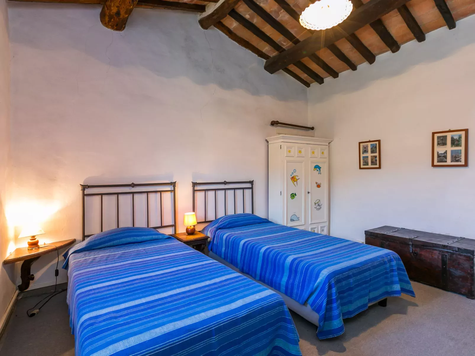 Podere Villa/Apt. Mezzo-Inside