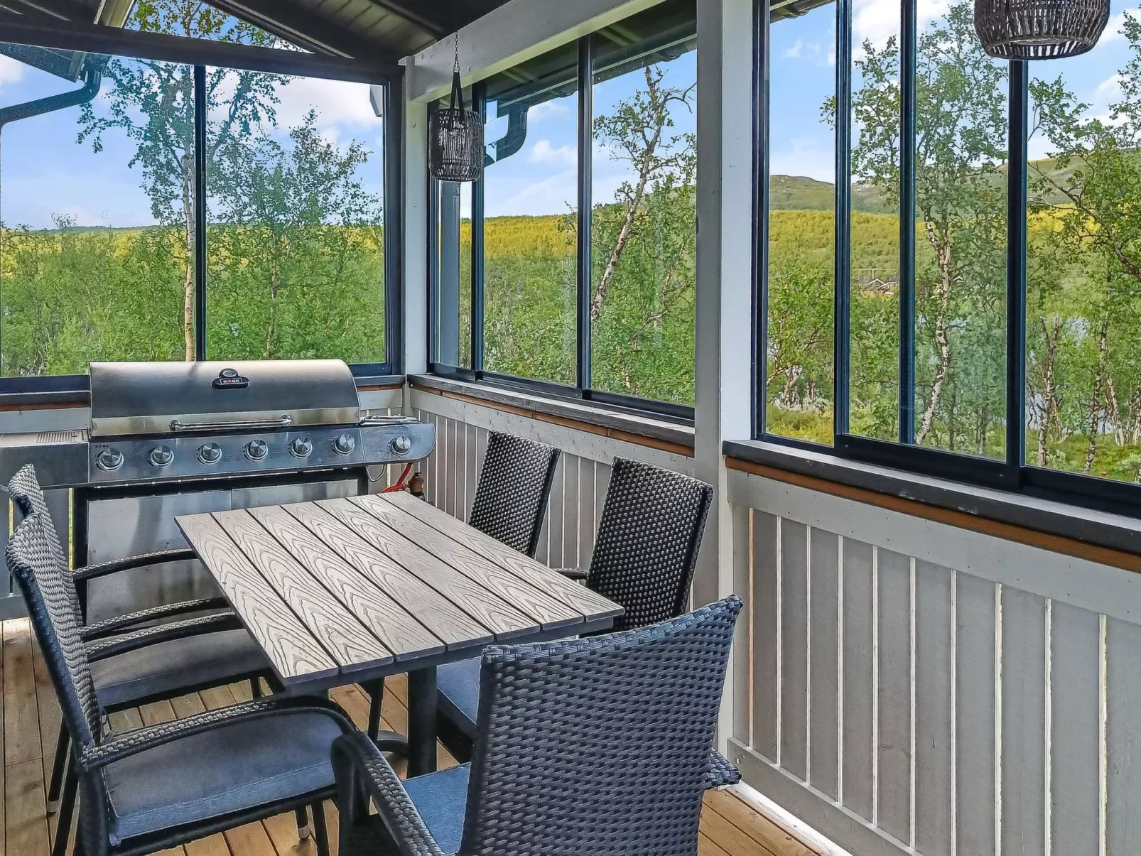 Willa kiiruna-Drinnen