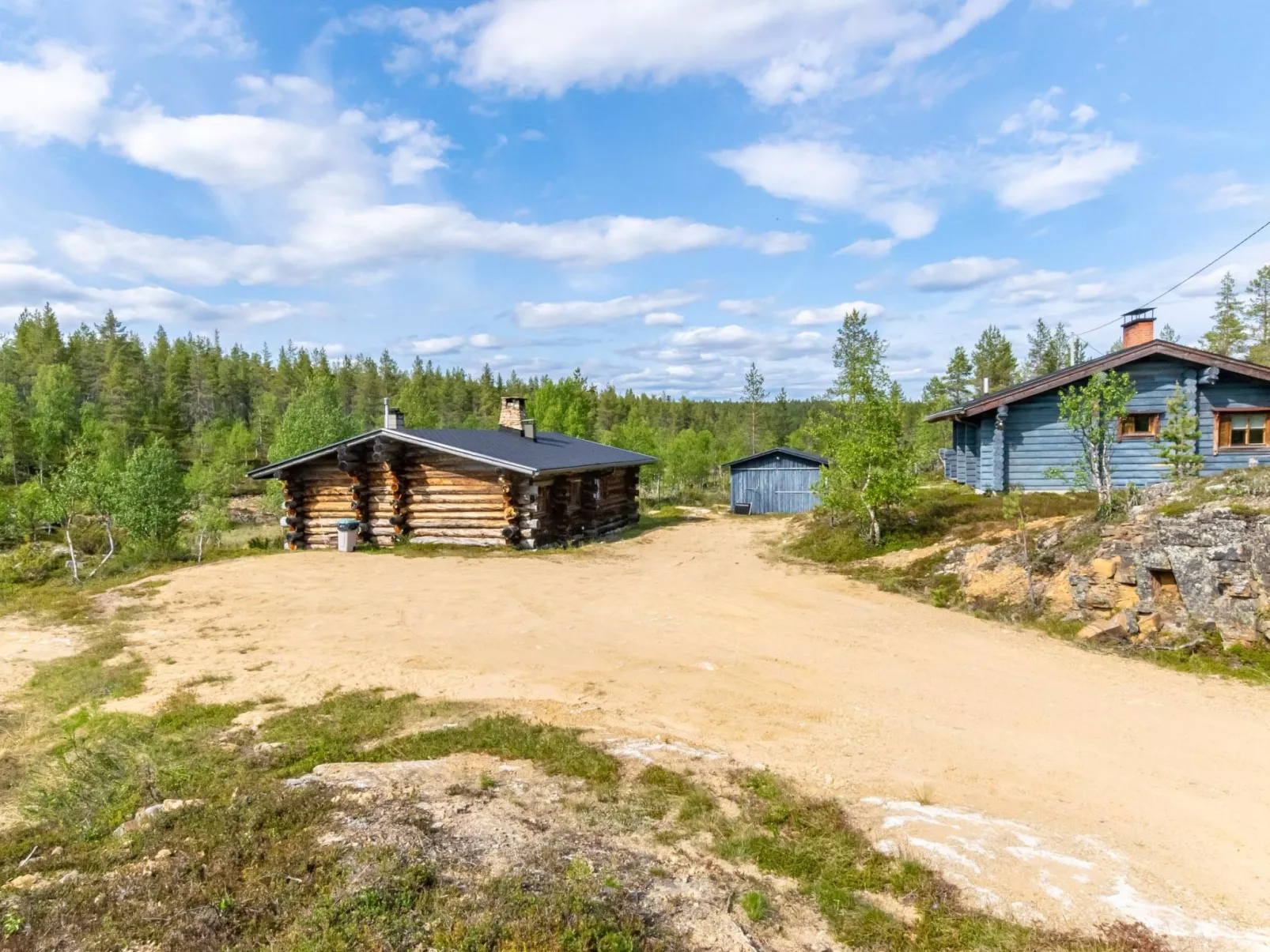 Oton kämppä-Dedans