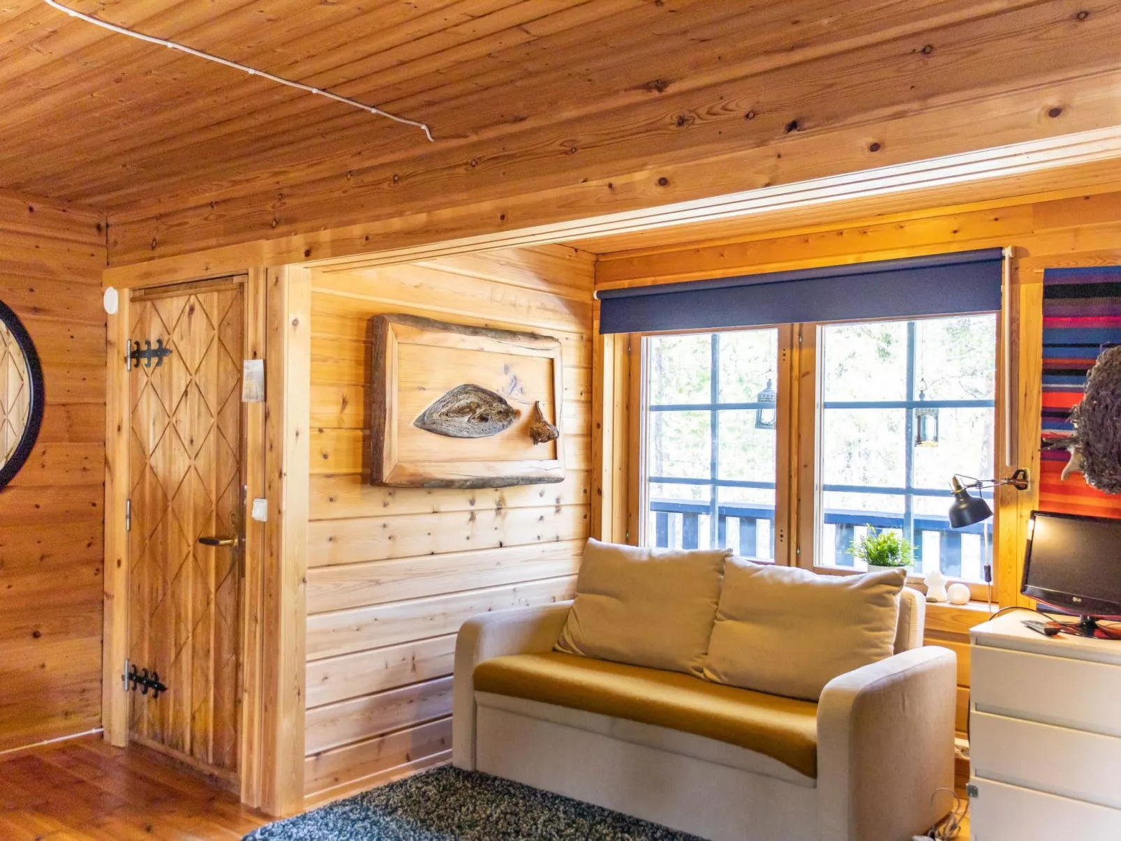 Pyhä pikkukarhu-Inside