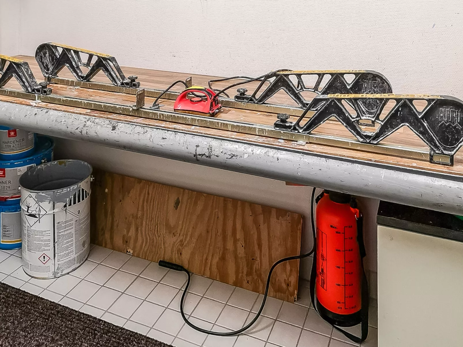 Yllästar 3 as 601-Dedans