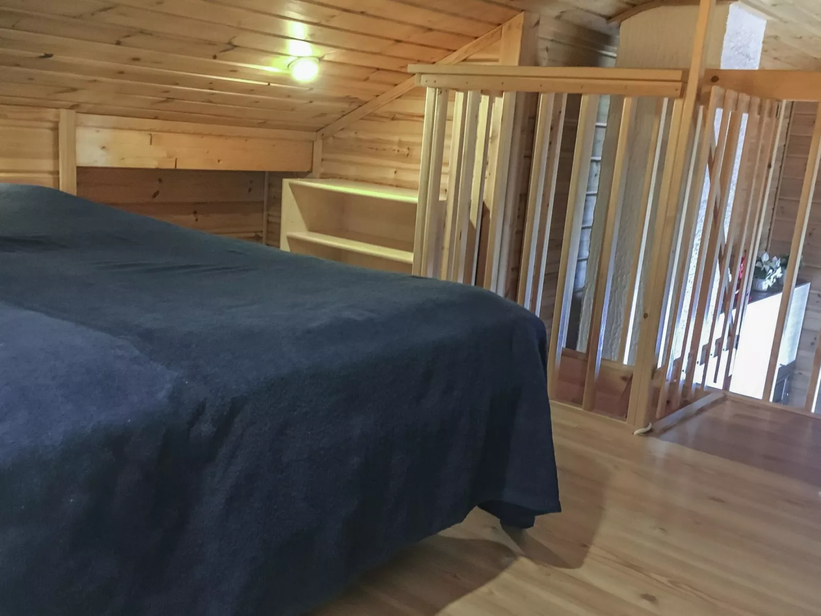 Lomaylläs b26 /palovaarankaarre 8 a-Dedans